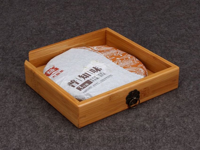 點(diǎn)擊查看詳細(xì)信息<br>標(biāo)題：竹木茶葉盒 閱讀次數(shù)：1197