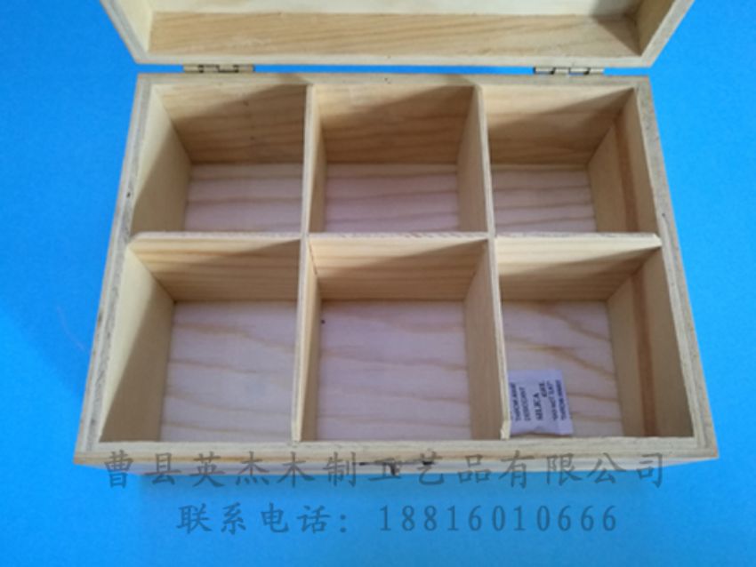 點擊查看詳細信息<br>標題：竹木茶葉盒 閱讀次數(shù)：1251