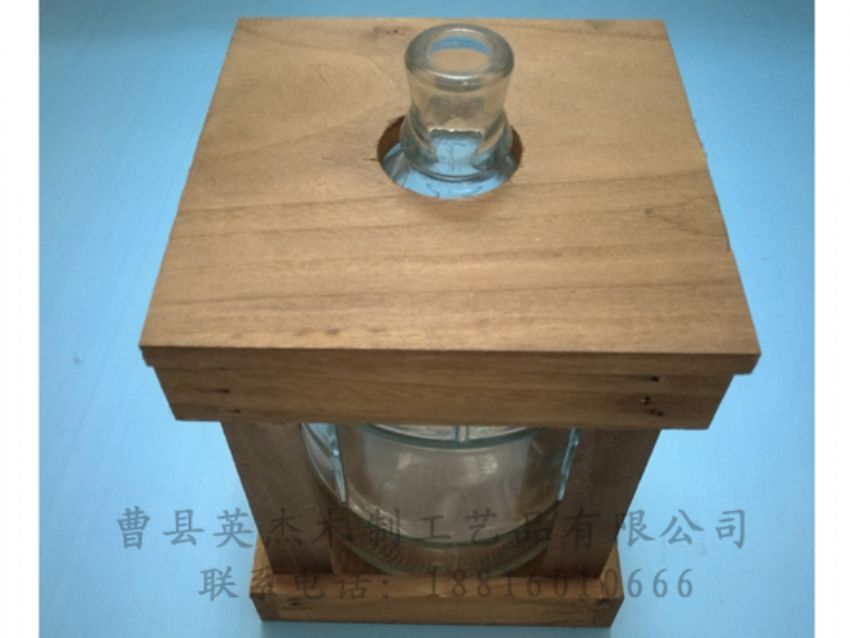 點擊查看詳細(xì)信息<br>標(biāo)題：木制底座  木制杯蓋 閱讀次數(shù)：1110