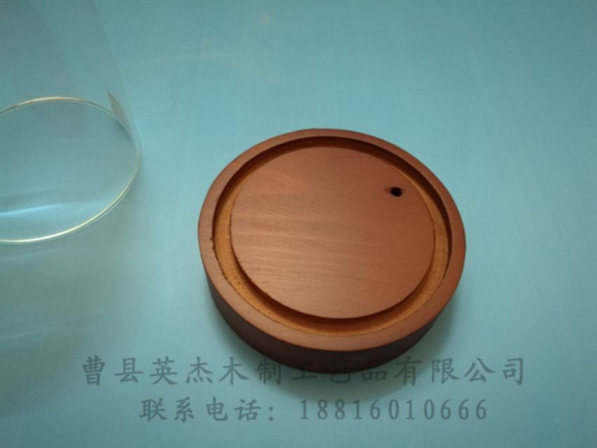 點擊查看詳細(xì)信息<br>標(biāo)題：木制底座  木制杯蓋 閱讀次數(shù)：1142