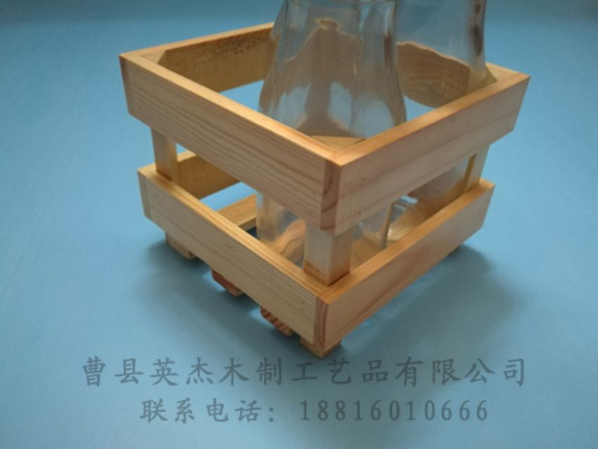 點擊查看詳細(xì)信息<br>標(biāo)題：木制底座  木制杯蓋 閱讀次數(shù)：1117