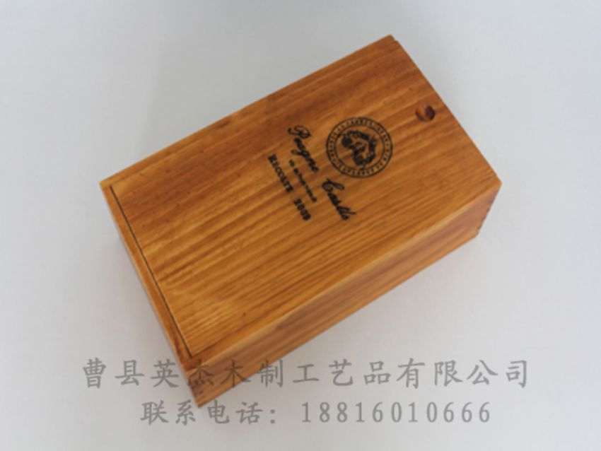點(diǎn)擊查看詳細(xì)信息<br>標(biāo)題：木制紅酒盒 閱讀次數(shù)：1099