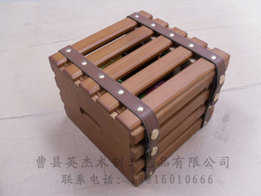 點(diǎn)擊查看詳細(xì)信息<br>標(biāo)題：木制紅酒盒 閱讀次數(shù)：1536