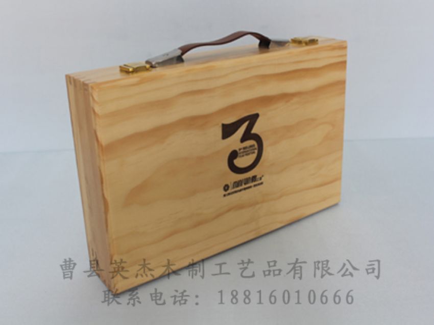 點(diǎn)擊查看詳細(xì)信息<br>標(biāo)題：木制紅酒盒 閱讀次數(shù)：1207