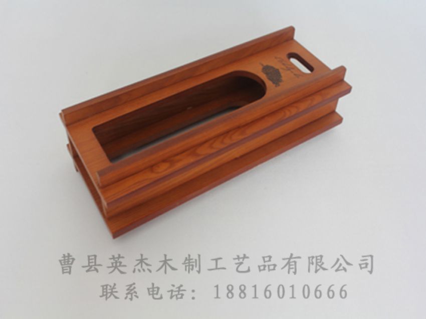點(diǎn)擊查看詳細(xì)信息<br>標(biāo)題：木制紅酒盒 閱讀次數(shù)：1256