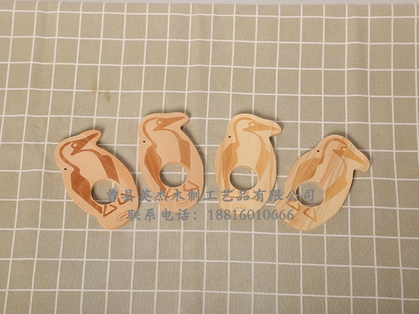 點擊查看詳細(xì)信息<br>標(biāo)題：動物形狀木板 閱讀次數(shù)：643